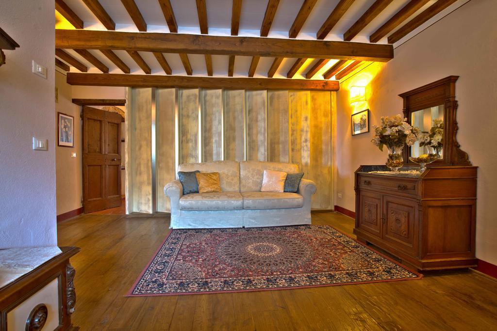 Domus Ghibellinae- Fonte Di San Benedetto Apartment Cortona Luaran gambar