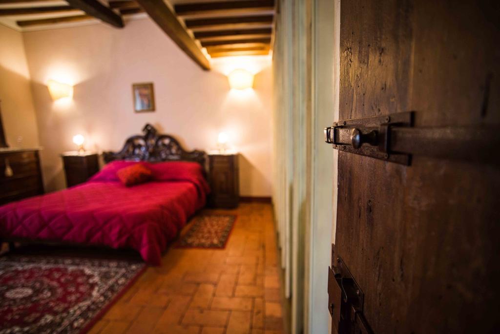 Domus Ghibellinae- Fonte Di San Benedetto Apartment Cortona Luaran gambar