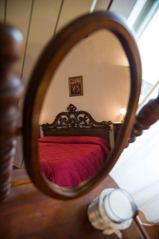 Domus Ghibellinae- Fonte Di San Benedetto Apartment Cortona Luaran gambar
