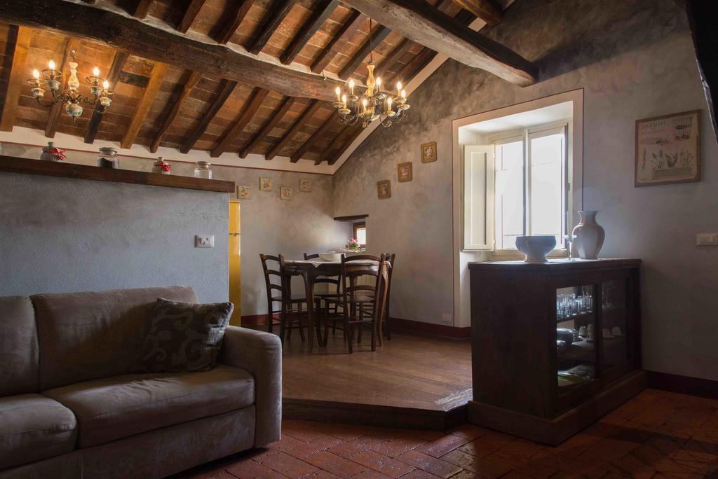 Domus Ghibellinae- Fonte Di San Benedetto Apartment Cortona Luaran gambar
