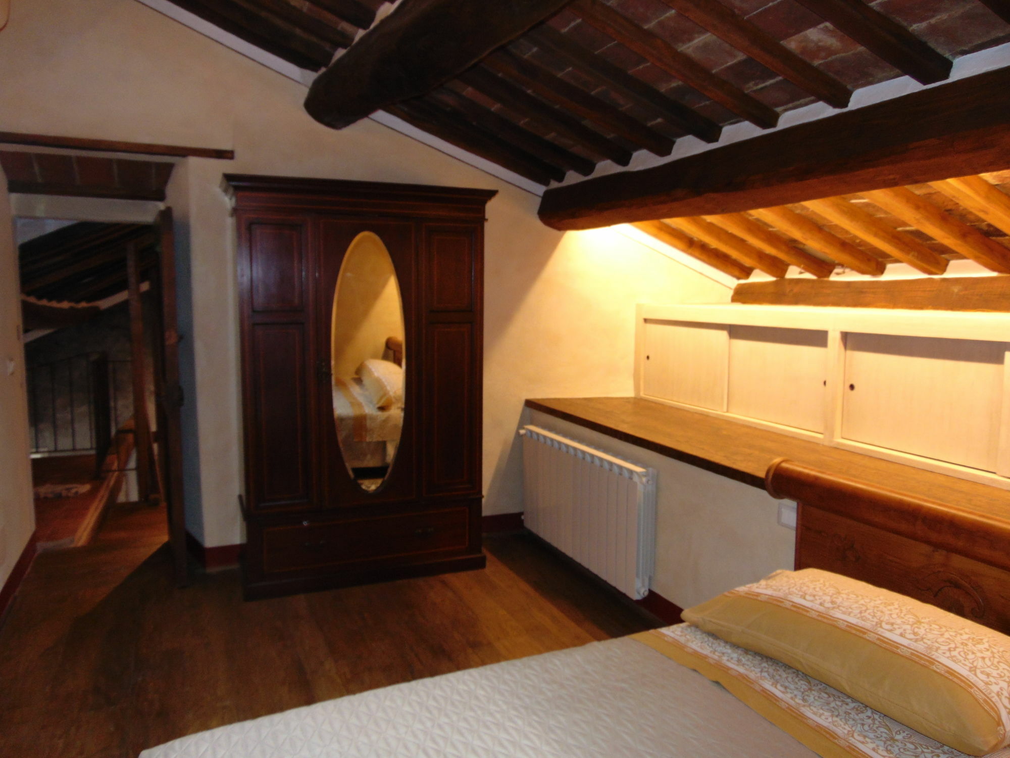 Domus Ghibellinae- Fonte Di San Benedetto Apartment Cortona Luaran gambar
